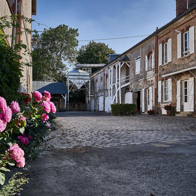 Ferme de la Martinière - cour et corps de ferme