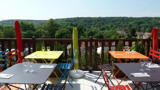 Terrasse panoramique de la librairie restaurant Millefeuille