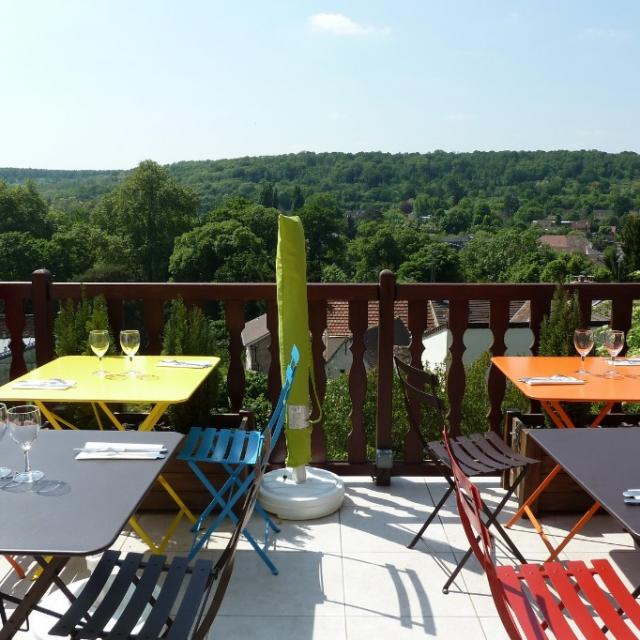 Terrasse panoramique de la librairie restaurant Millefeuille